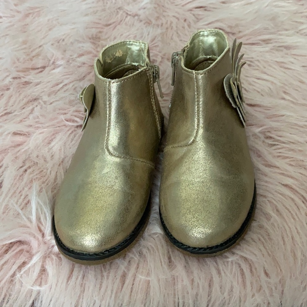 Children’s Place toddler girl Boots golden size 9